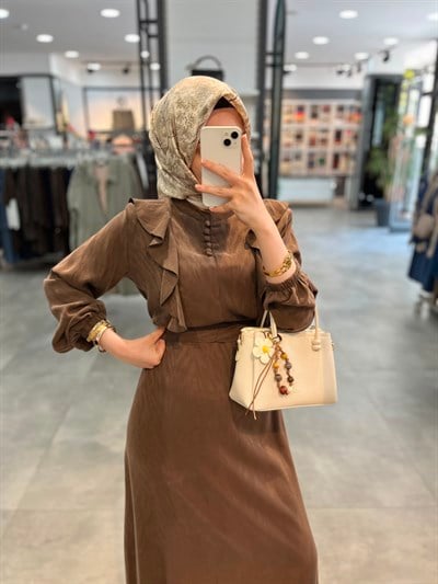 Alesya Fırfır Detaylı Kolu Lastikli Elbise - Kahve