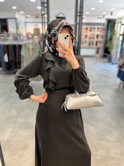 Alesya Fırfır Detaylı Kolu Lastikli Elbise - Siyah
