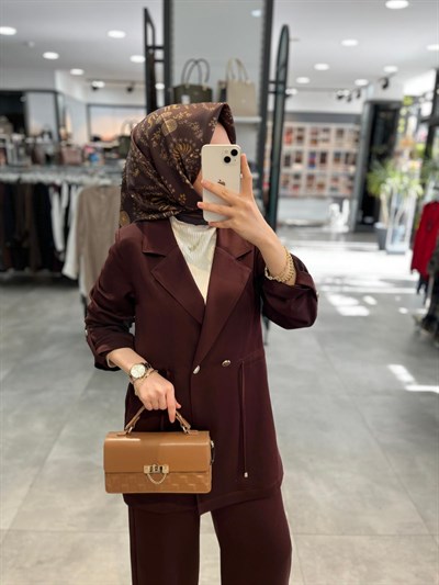 Alesya İki Düğmeli Bel Büzgü Detaylı Ceket Pantolon Takım - Bordo
