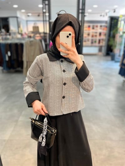 Alesya Katlamalı Manşet Detaylı Çizgili Ceket Etek Takım - Siyah