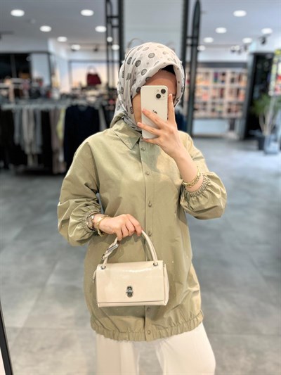 Alesya Kolu Ve Altı Lastikli Baskı Taşlı Kısa Kap - Çağla