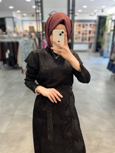 Alesya Omuz Detaylı Jakar Elbise - Siyah