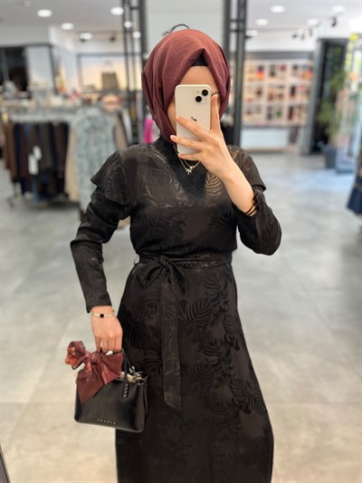 Alesya Omuz Detaylı Jakar Elbise - Siyah