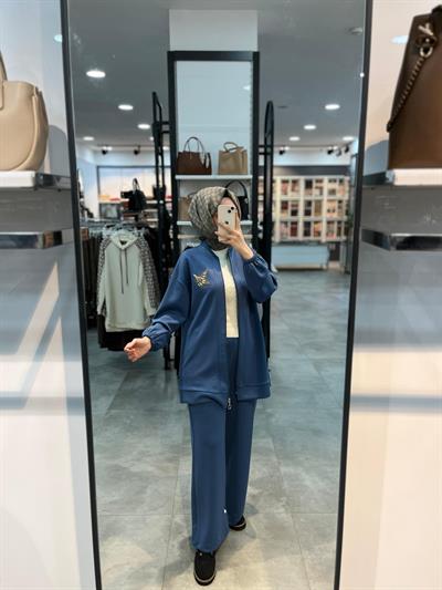 Alesya Önü Fermuarlı Broş Detaylı Örme Takım - İndigo