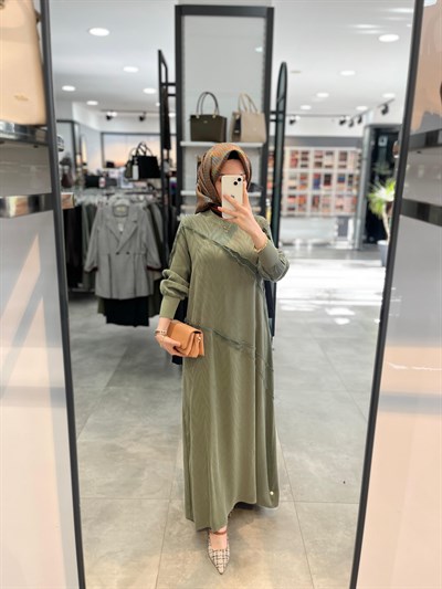 Alesya Ters Dikiş Detaylı Elbise - Haki