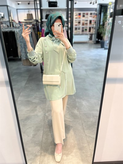 Alesya Yaka Fular Detaylı Taşlı Tunik - Mint