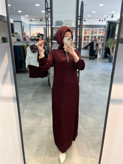 Alesya Yakası Taş Detaylı Jakar Elbise - Bordo