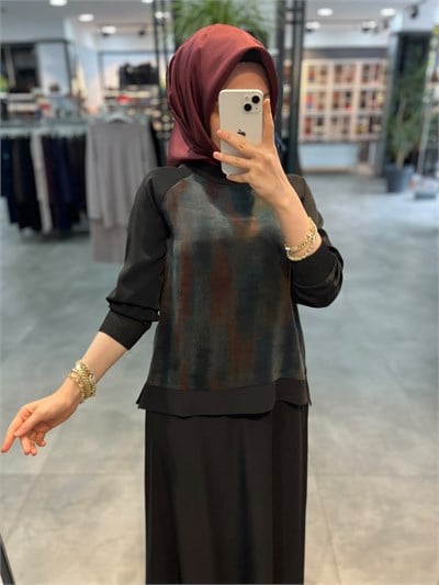Alesya Yanı Fermuar Detaylı  Desenil Cupra Kombinli Bluz Etek Takım - Zümrüt Yeşili