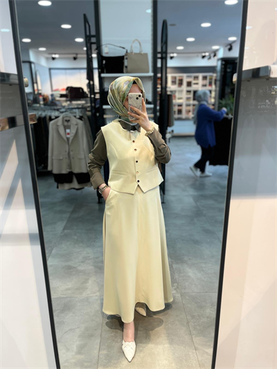 Alesya Yelek Etek Takım - Krem