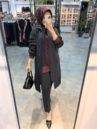 Beiaz Nora Oversize Büzgülü Trençkot - Siyah