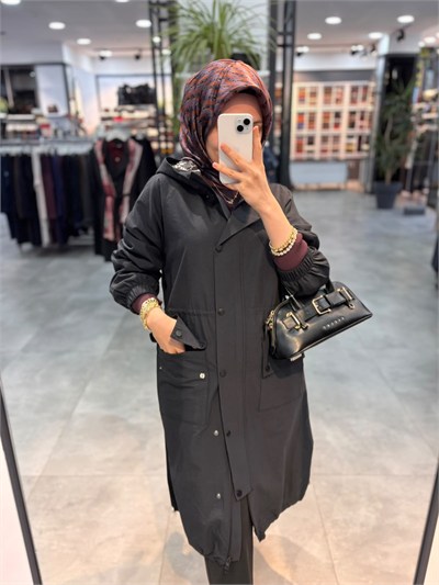 Beiaz Nora Oversize Büzgülü Trençkot - Siyah
