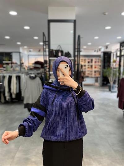 Desenli Kapüşonlu Kazak - Saks