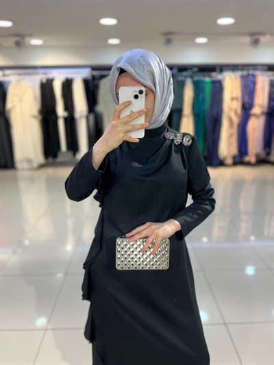 Matex Yanı Fırfır Detaylı Elbise - Siyah