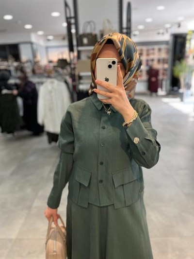 Nihan Crop Gömlekli Etekli Takım - Zümrüt Yeşili