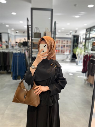Nihan Pelerin Detaylı Tencel Etek Bluz Takım - Siyah