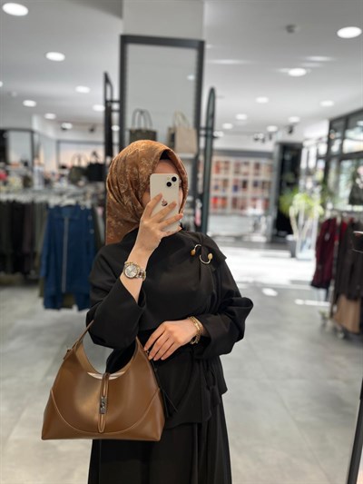 Nihan Pelerin Detaylı Tencel Etek Bluz Takım - Siyah