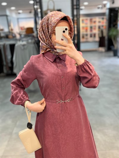 Nihan Yarım Patlı Kuşaklı Elbise - Mürdüm