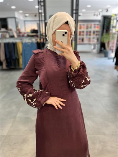 Nuss Kolu Eteği Nakışlı Elbise - Bordo