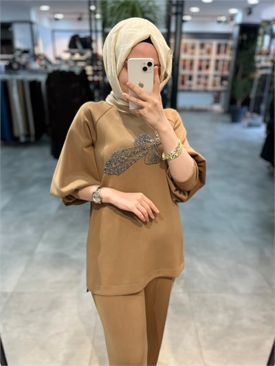 Nuss Önü Boncuk İşlemeli Pantolonlu Takım - Camel