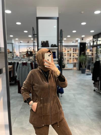 On Triko Bel Büzgülü Fermuarlı Kadife Üst Eşofman - Kahve