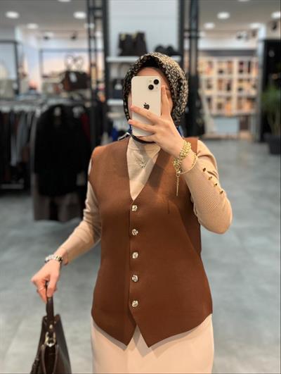 On Triko Düğmeli V Yaka Yelek - Kahve