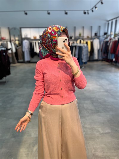 On Triko Metal Süs Düğmeli Merserize Bluz - Mercan