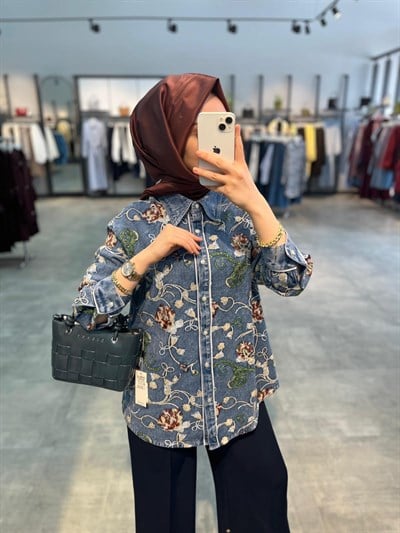 On Triko Pul Payet Nakışlı Denim Gömlek - Mavi