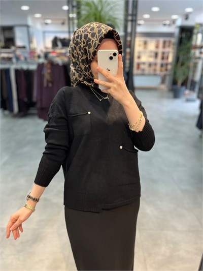 On Triko Tek Cep Detaylı Dik Yaka Kazak - Siyah