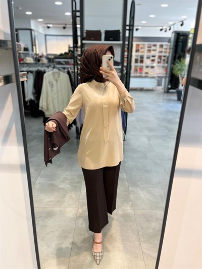Qotans Fular Detaylı Bluz - Hardal