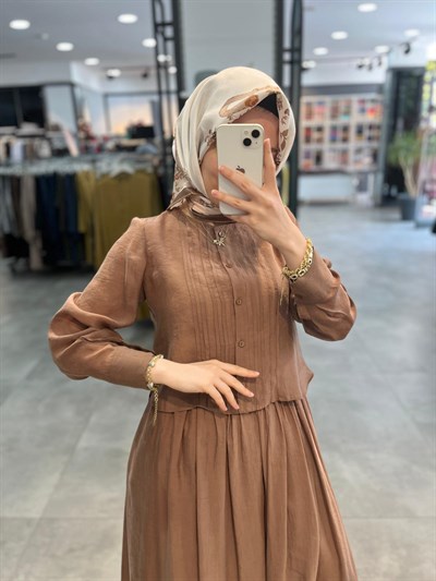Tuğba Eteği Pileli Takım - Açık Kahve