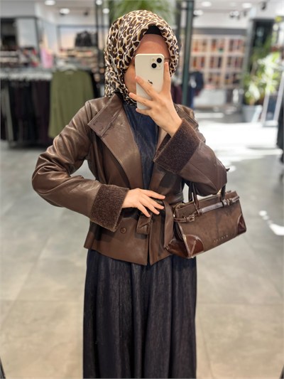 Tuğba Kemerli Dik Yaka Mont - Kahve