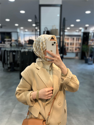 Tuğba Kruvaze Kaban - Bej