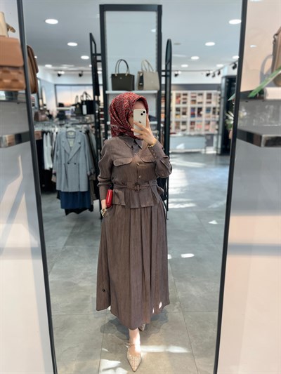 Tuğba Önden Pilikaşeli Takım - Kahve