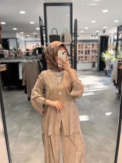 Tuğba Tek Düğmeli Takım - Fındık