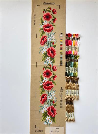 25x100 cm Kırmızı Çiçek Desenli DMC Muline İplikli Goblen Kiti