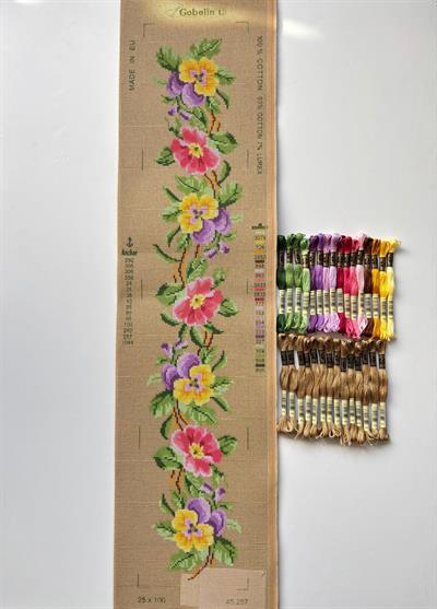 Çok Renkli Çiçek Goblen Kiti, DMC Muline İplikli Set 25x100