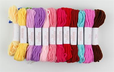 Yün Nakış İpi Seti 24 Renk