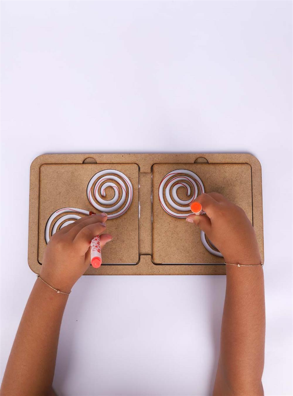 Ahşap Montessori El Kası Geliştirme Spiral Çizgi Oyunu