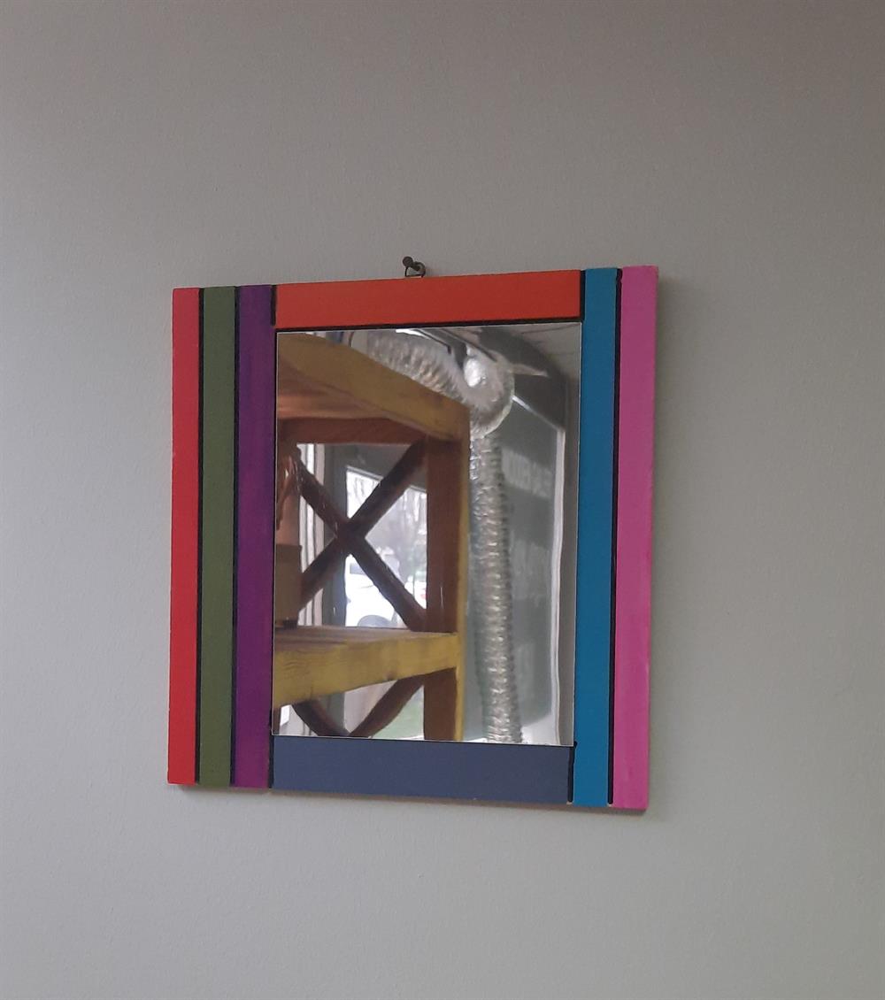 Bch Renkli, Tasarım Duvar Aynası