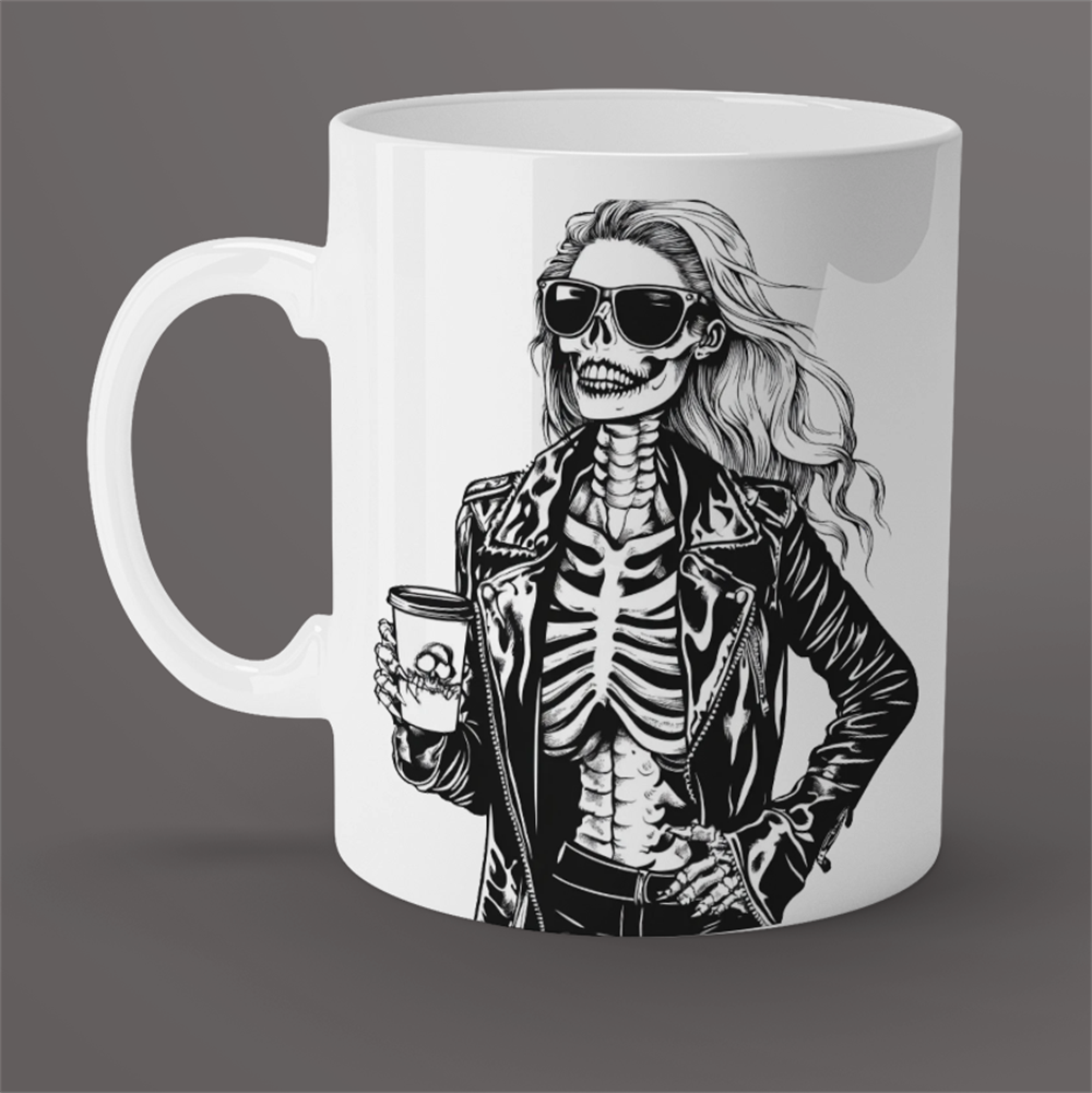 Kahve İçen İskelet Kadın Detaylı Tasarım Beyaz Kupa