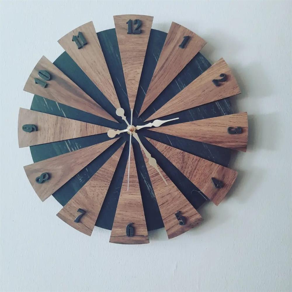 PARÇALI MODEL TASARIM DUVAR SAATİ