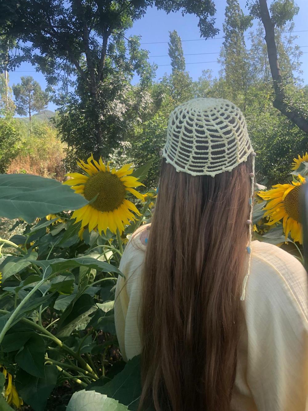 Sarı Renk Charmlı Örgü Saç Aksesuarı 