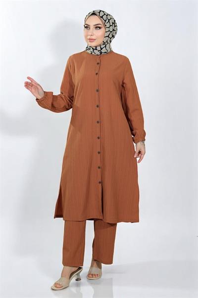 Düğmeli İkili Takım Taba 19179