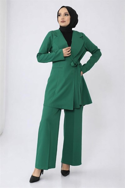 Kuşak Detaylı Takım Zümrüt 19106
