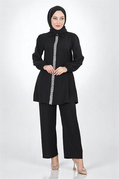 Taş Detaylı Takım Siyah 19195