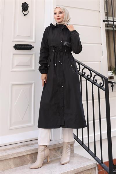 Yazı Detaylı Kapşonlu Mont Siyah 15900