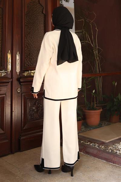 Yırtmaç Detaylı Triko Takım Beyaz 6152