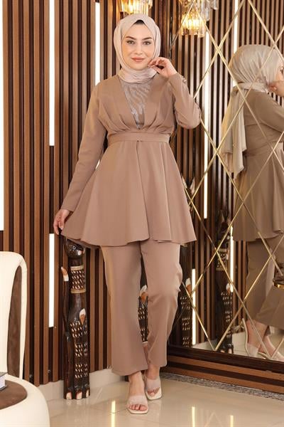 Taş Detaylı Kemerli Takım Vizon MSW19122