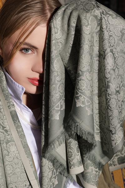 Karanfil Açık Haki Bej Şal