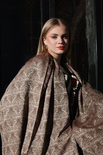 Karanfil Bej Kahve Şal